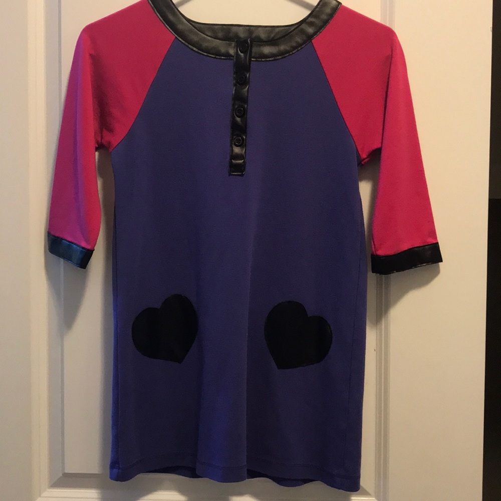 Pink and purple  hearts are pockets